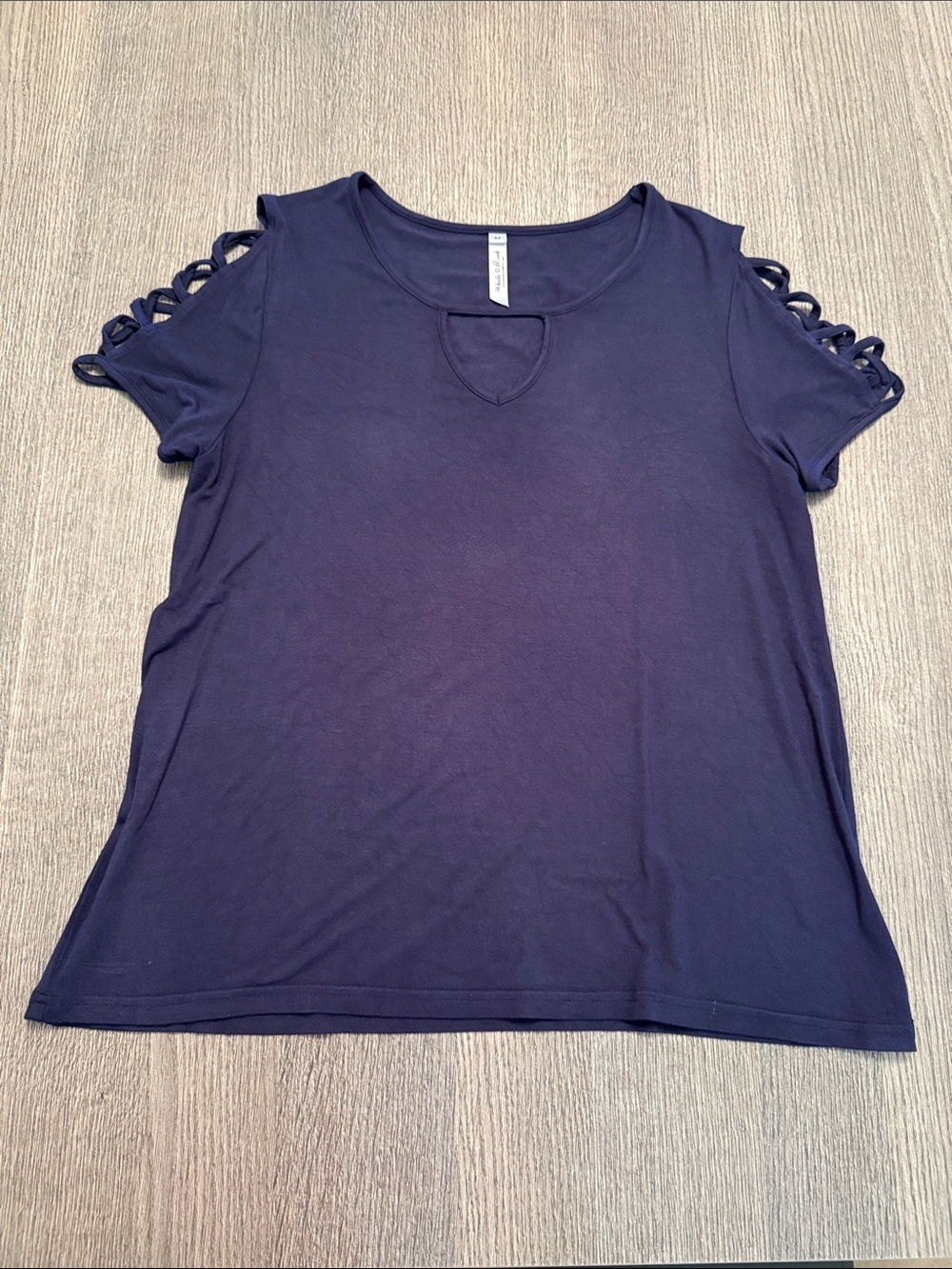 White Mark Navy Short Sleeve Top with Lattice Sleeves